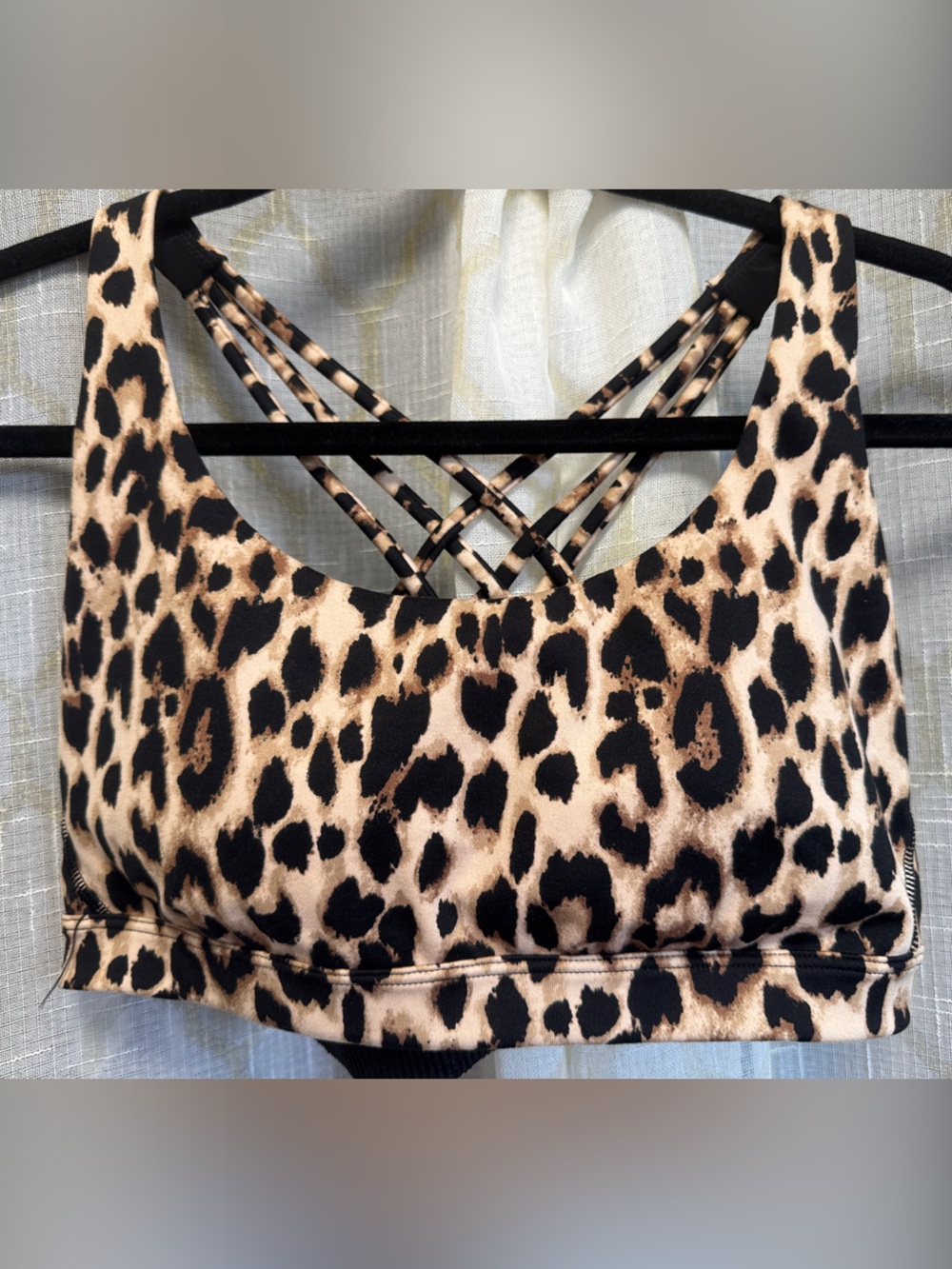 Victoria's Secret Leopard Print Strappy Sports Bra - Black & Tan. BNWOT